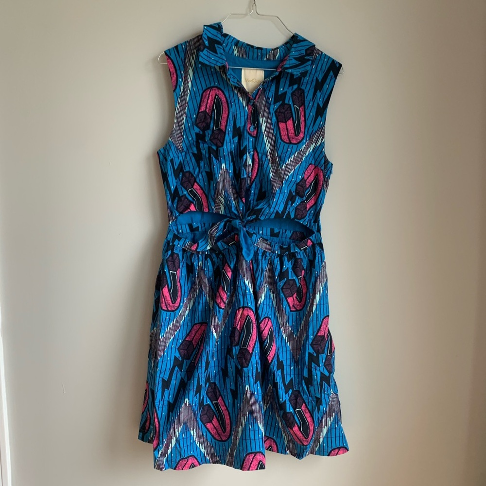 Large ModCloth magnetism dress